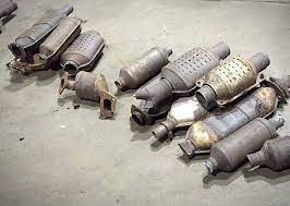 How do catalytic converters work?